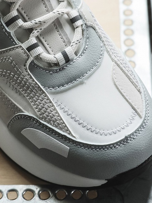 Logo Color Block Chunky Sneakers-3